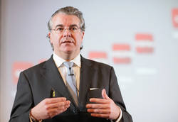 Jan Geldermann, Vodafone D2 GmbH