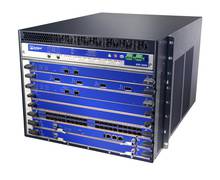 Juniper SRX 5600 (Seitenansicht)